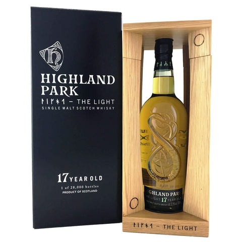 Distillery: Highland Park
Name: 17 Years - The Light
Volume: 70CL
ABV: 52.9%
Notes: Single Malt
Origin: Kirkwall, Island, Scotland