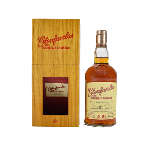 Glenfarclas 17 Years 2000 Family Cask Single Cask #4076, Scotland, ABV: 56.4%, 700ml
